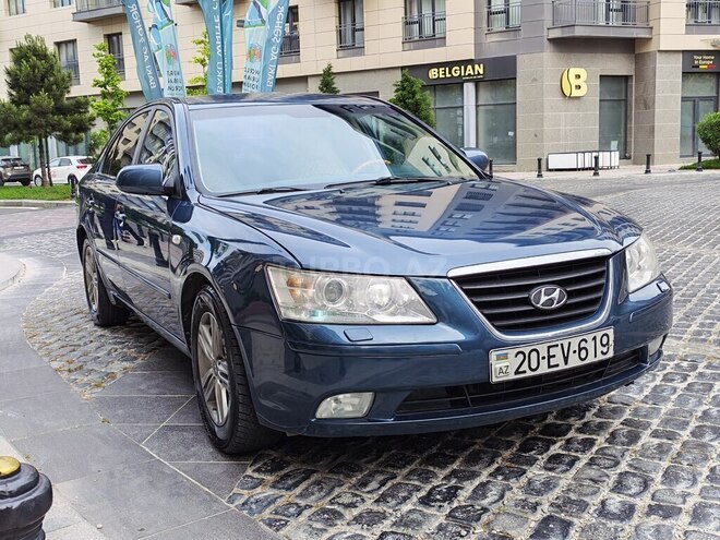 Hyundai Sonata-2