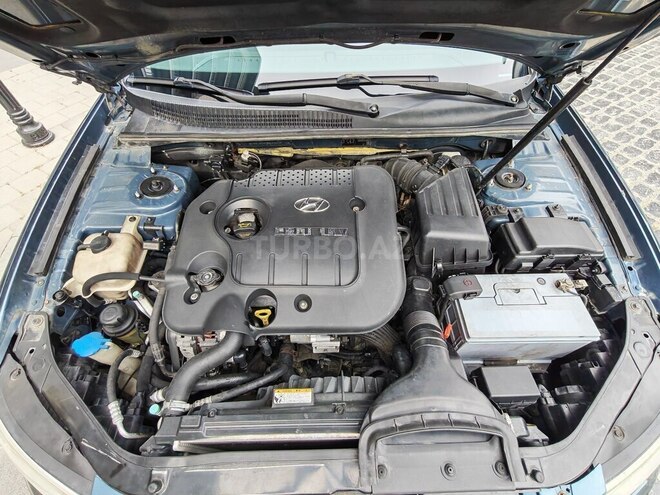 Hyundai Sonata-14
