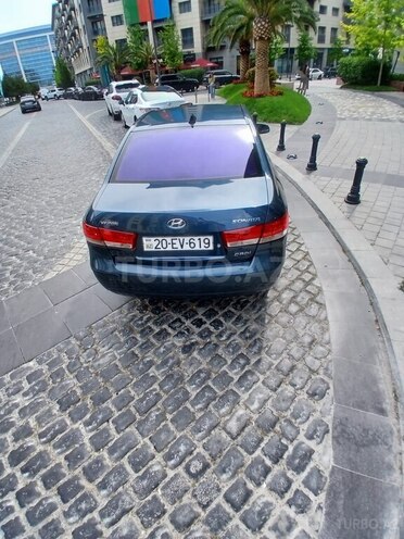 Hyundai Sonata-15