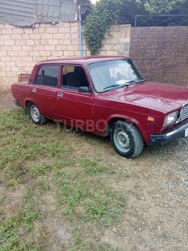 LADA (VAZ) 2107-1