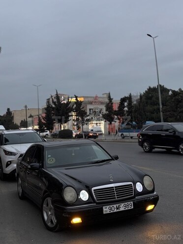 Mercedes E 280 4MATIC-8