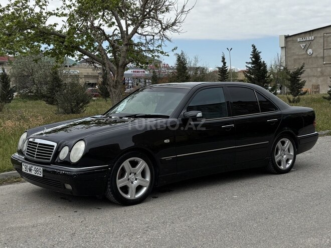 Mercedes E 280 4MATIC-13