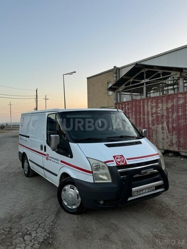 Ford Transit-1