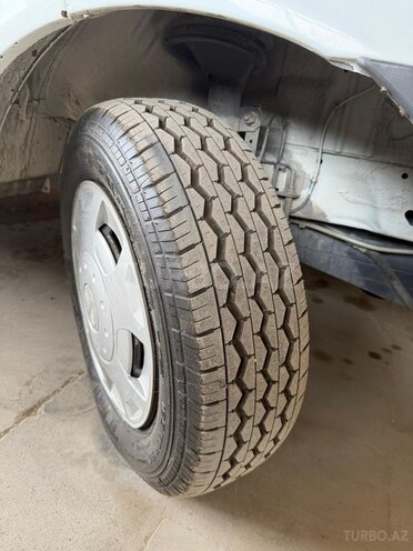 Ford Transit-14