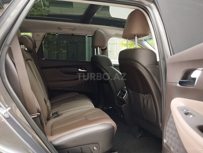 Hyundai Santa Fe-17
