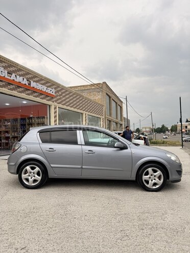 Opel Astra-7