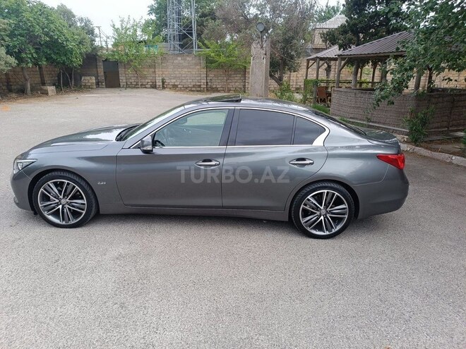 Infiniti Q50-16