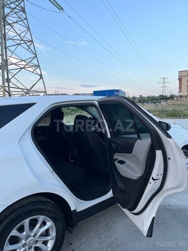 Chevrolet Equinox-13
