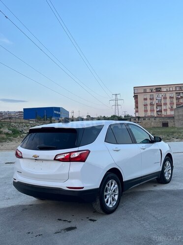 Chevrolet Equinox-4