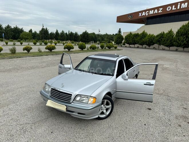 Mercedes C 200-3