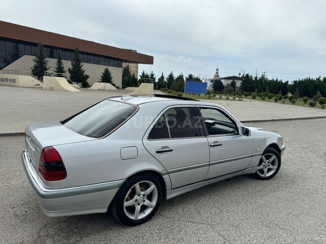 Mercedes C 200-5