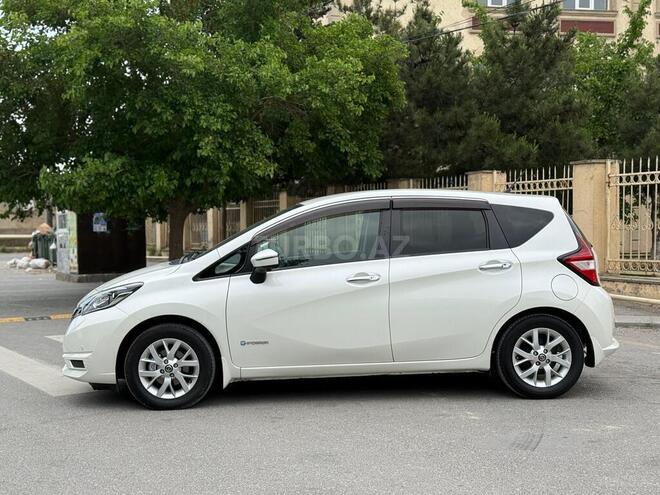 Nissan Note-3
