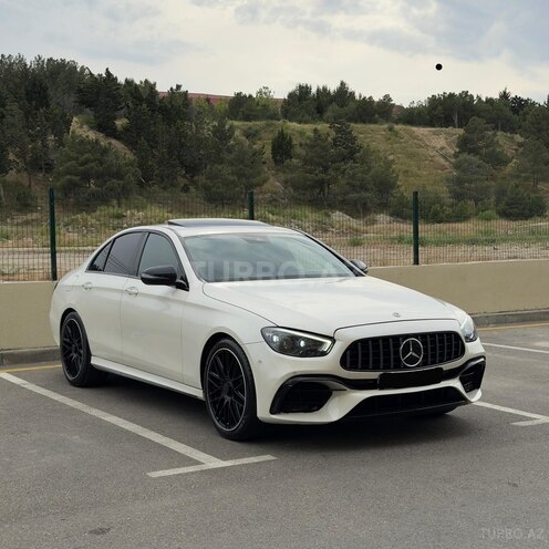 Mercedes E 300-5