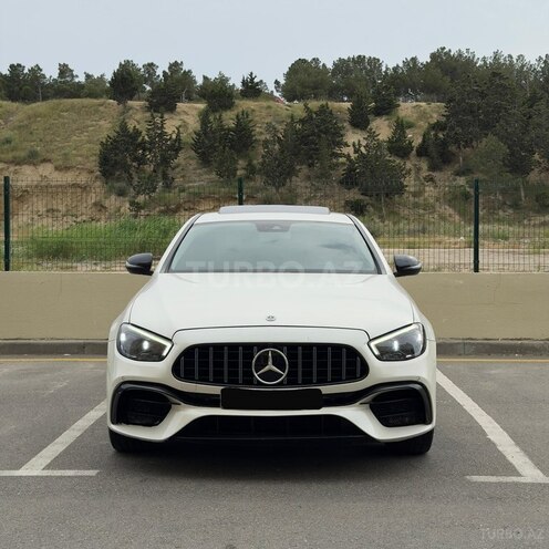 Mercedes E 300-2