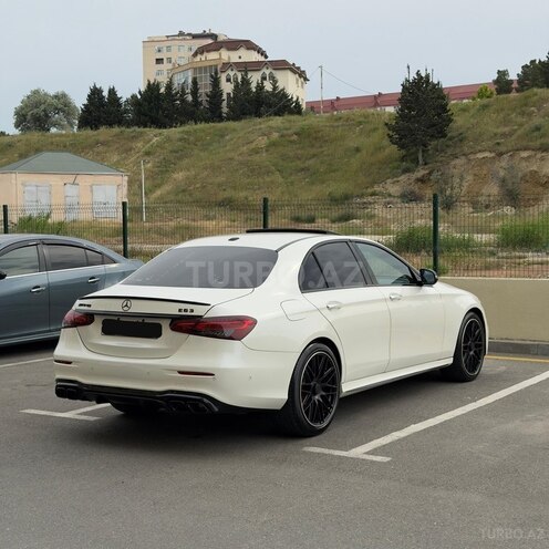 Mercedes E 300-8