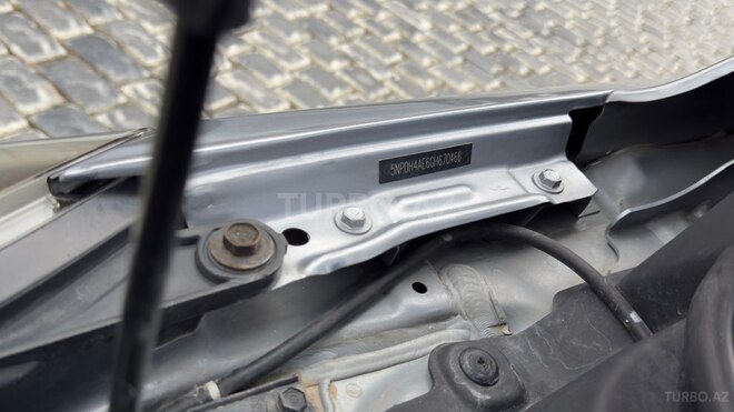 Hyundai Elantra-21