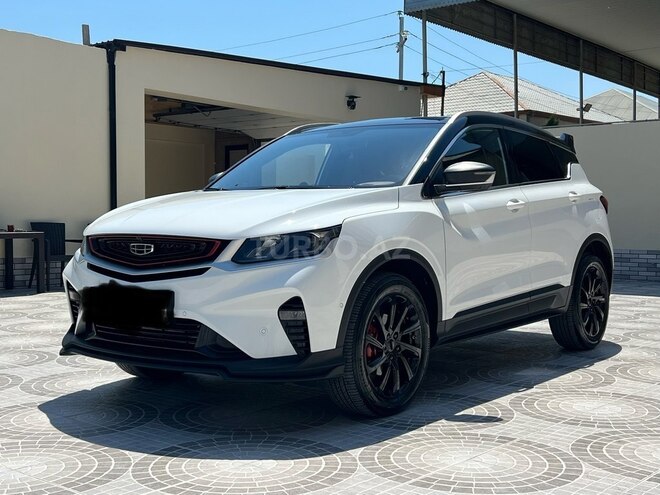 Geely Coolray-3