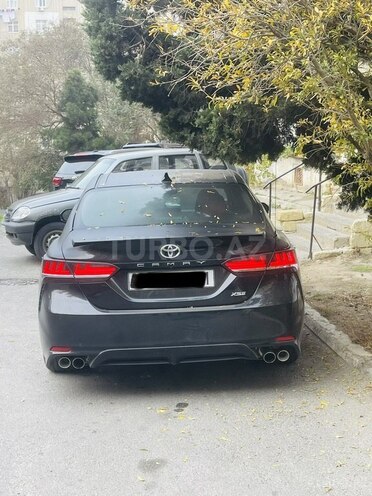 Toyota Camry-4