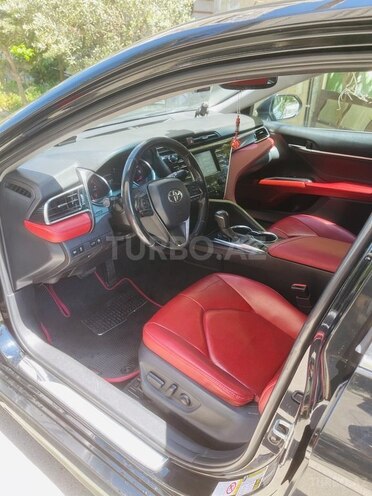 Toyota Camry-8