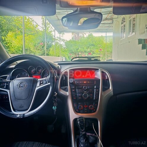 Opel Astra-4