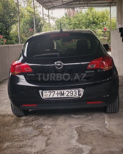 Opel Astra-8