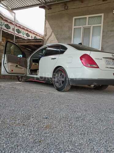 Nissan Teana-3