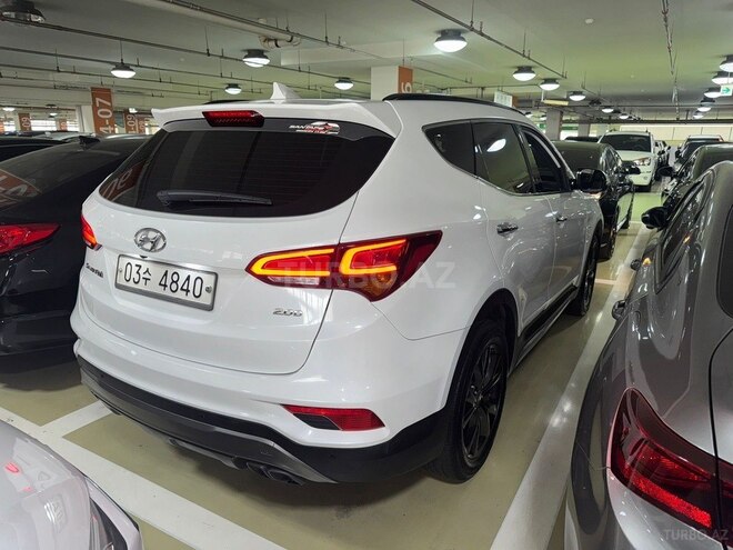 Hyundai Santa Fe-7