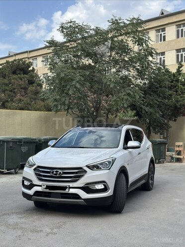 Hyundai Santa Fe-12