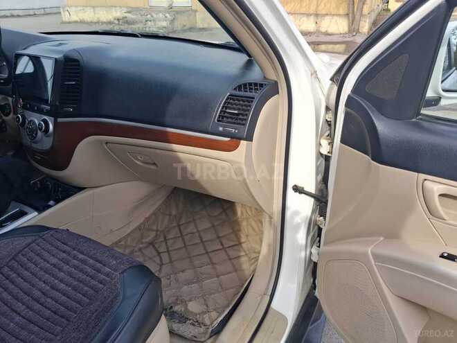 Hyundai Santa Fe-19