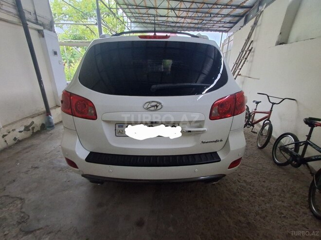 Hyundai Santa Fe-9