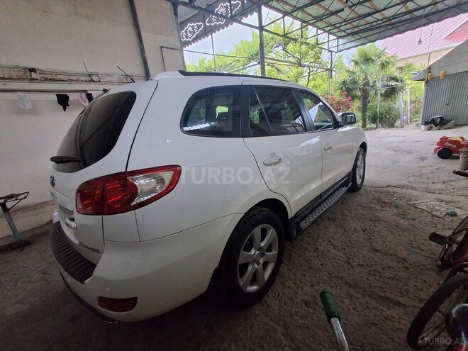 Hyundai Santa Fe-6