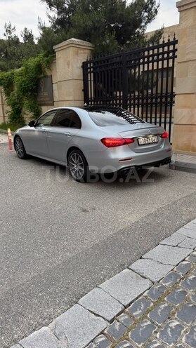 Mercedes E 300 de-6