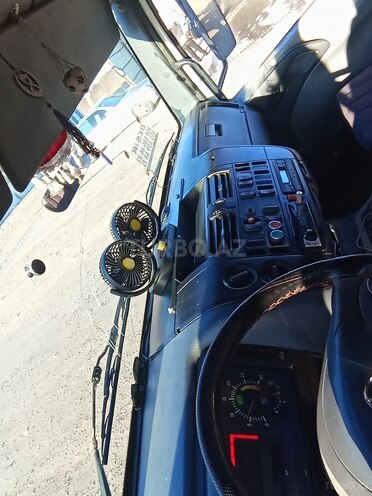 Mercedes Atego 2528-17
