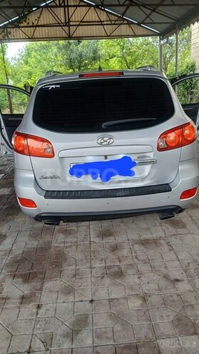 Hyundai Santa Fe-11