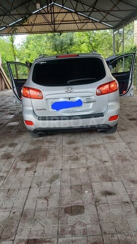 Hyundai Santa Fe-5