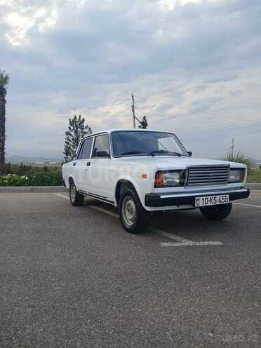 LADA (VAZ) 2107-2