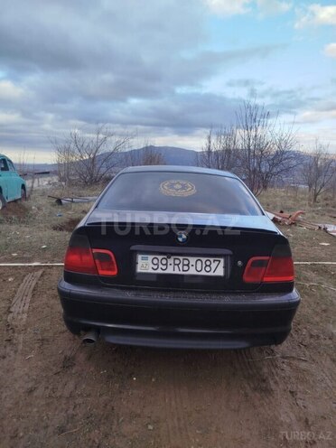 BMW 318-7