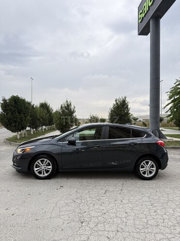 Chevrolet Cruze-3