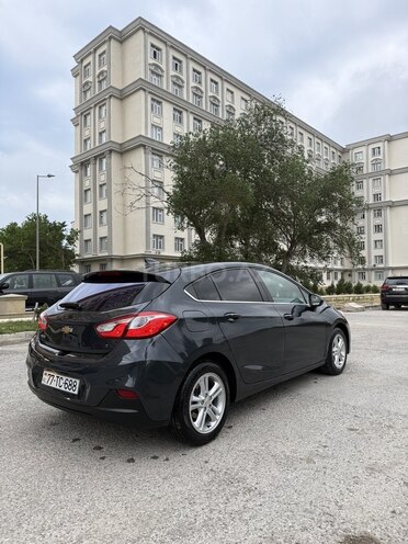 Chevrolet Cruze-5