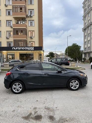 Chevrolet Cruze-6