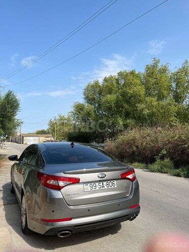Kia Optima-10
