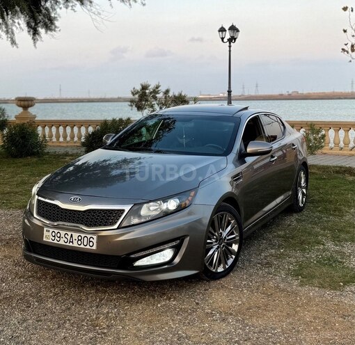Kia Optima-1