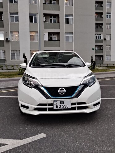 Nissan Note-1