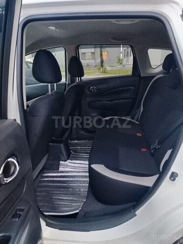 Nissan Note-10