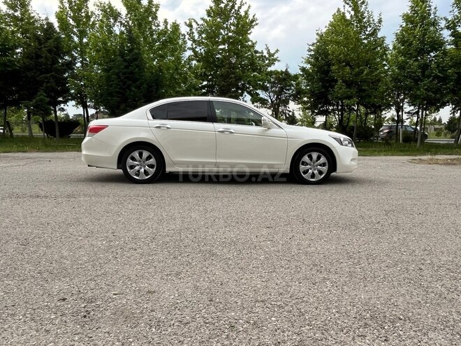 Honda Accord-11
