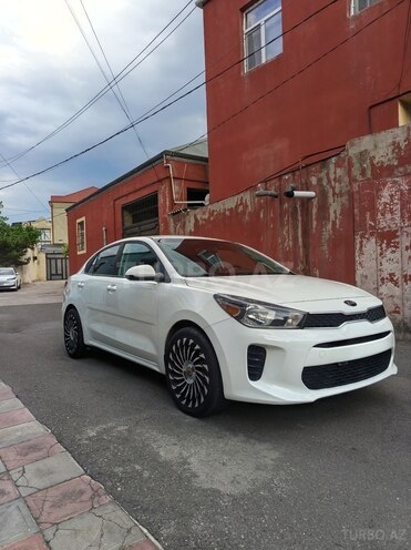 Kia Rio-6