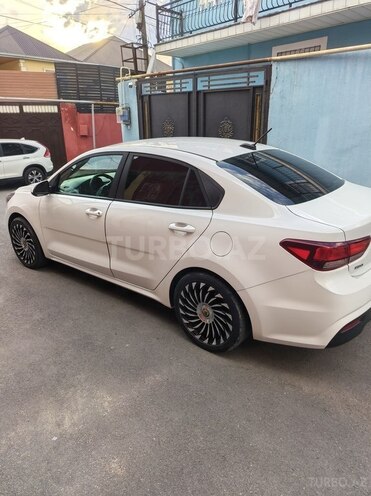 Kia Rio-14