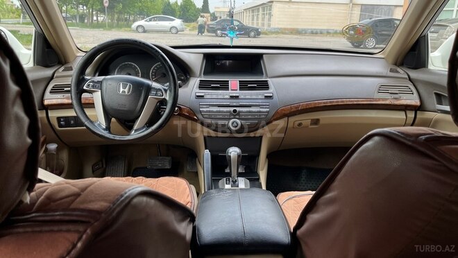 Honda Accord-7