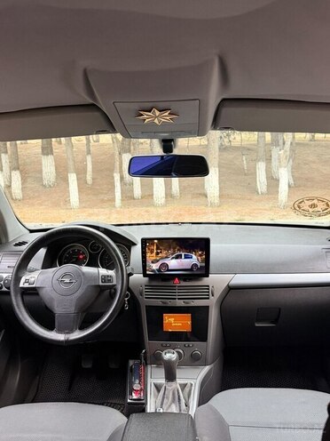 Opel Astra-4