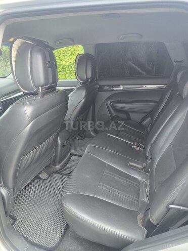 Kia Sorento-5